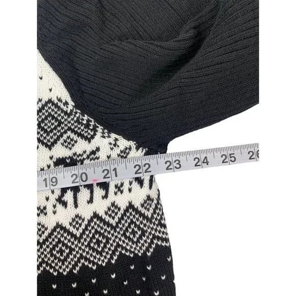 Fashion Bug Women's Reindeer Hooded Sweater - Picture 6 of 8